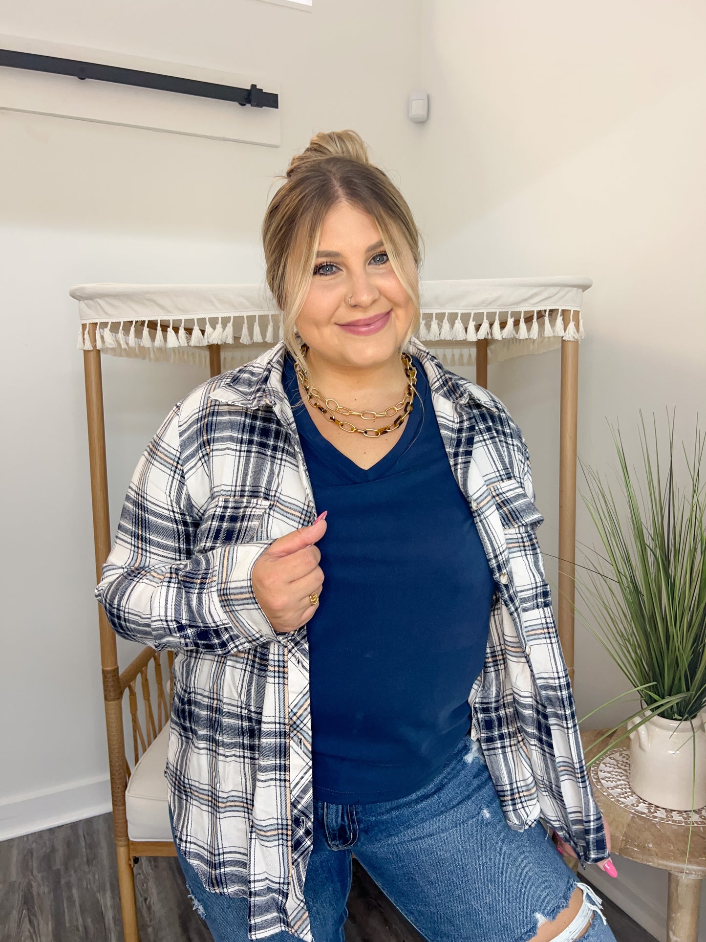 Lightweight Plaid Buttondown
