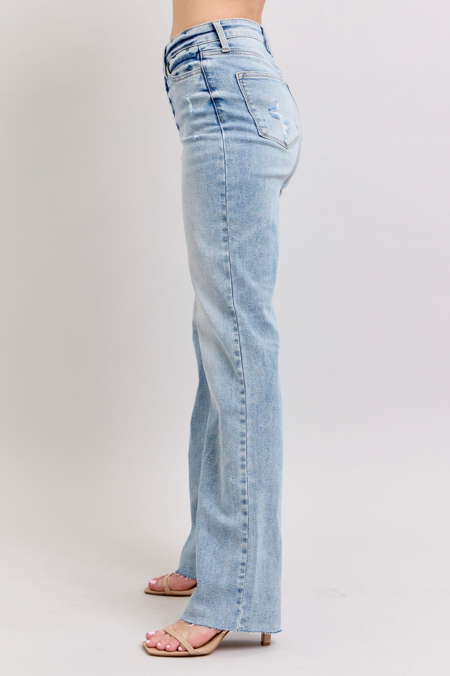 Judy Blue Mid Rise Light Dad Jean