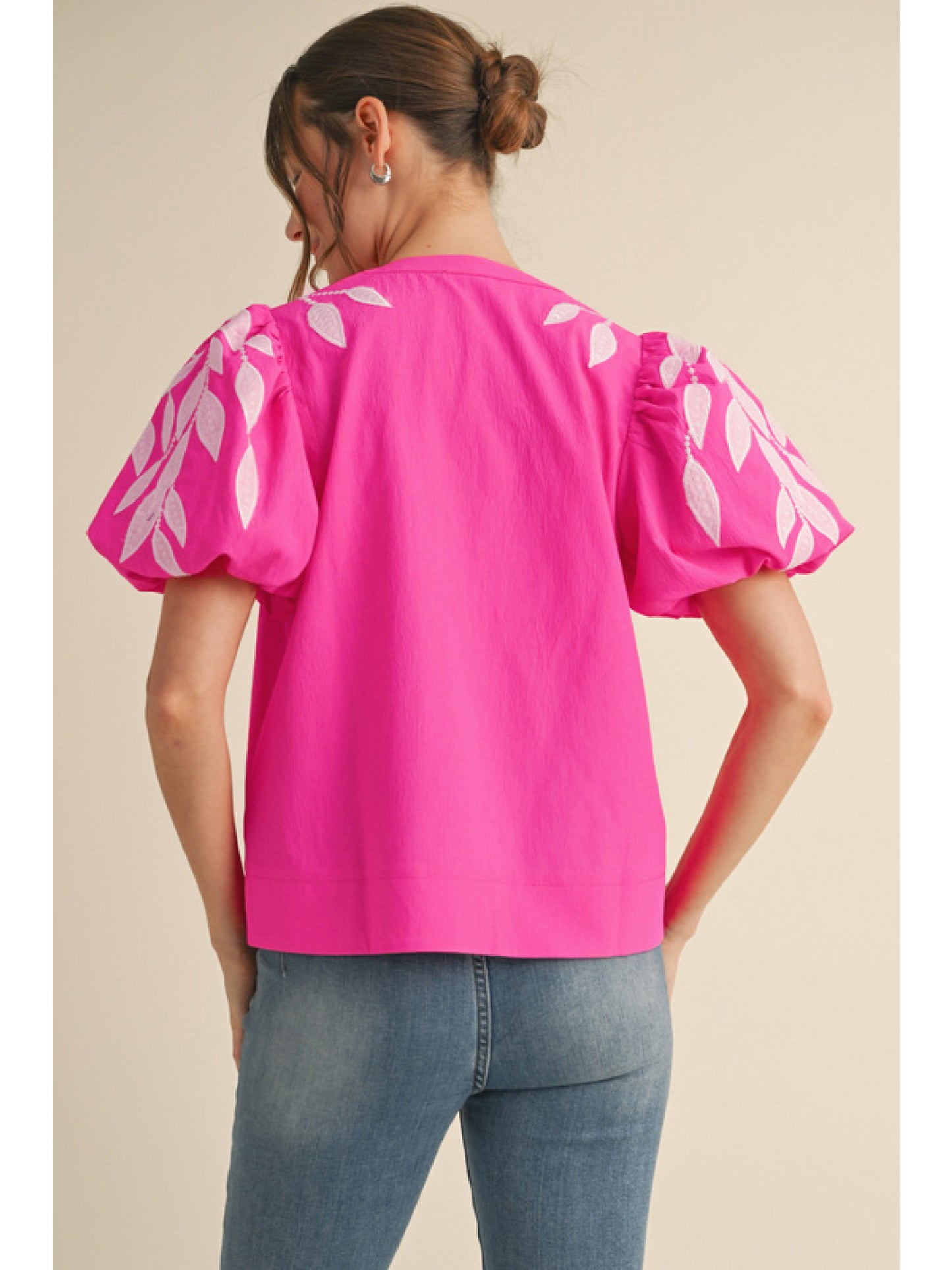 Embroidered Puff Sleeve Top