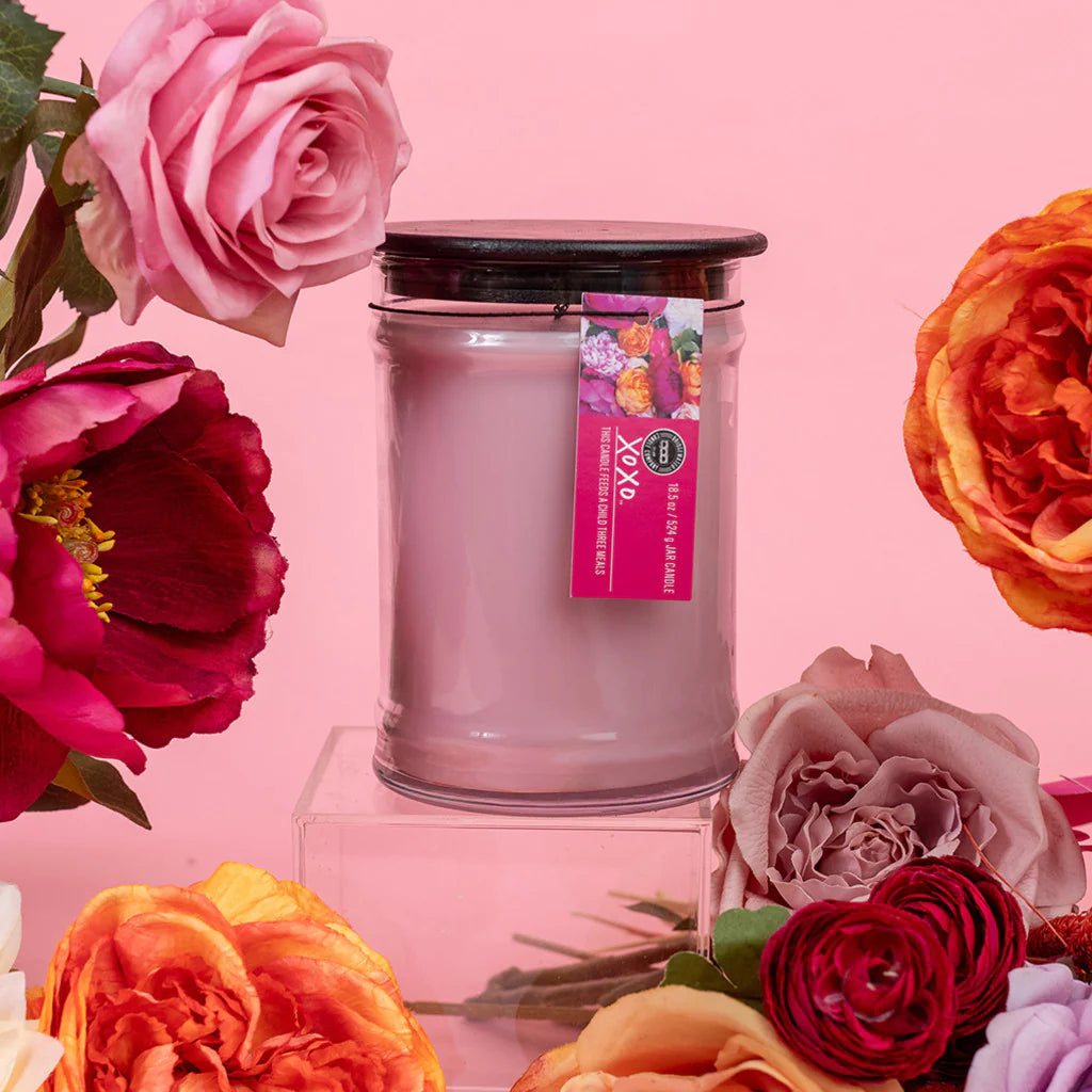 XOXO 18oz Jar Candle