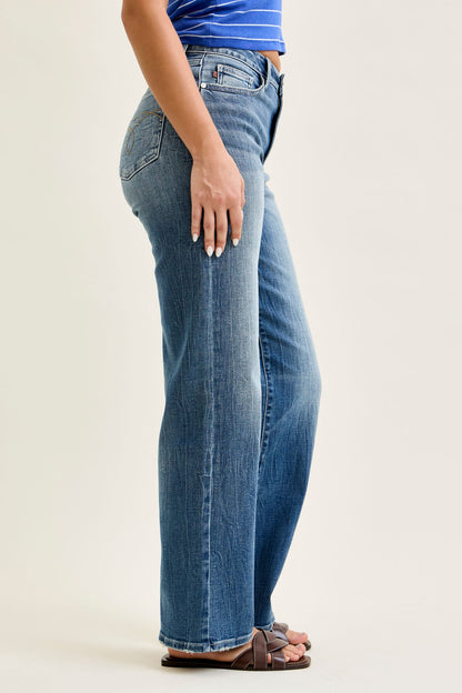 Judy Blue Mid Rise Straight Leg