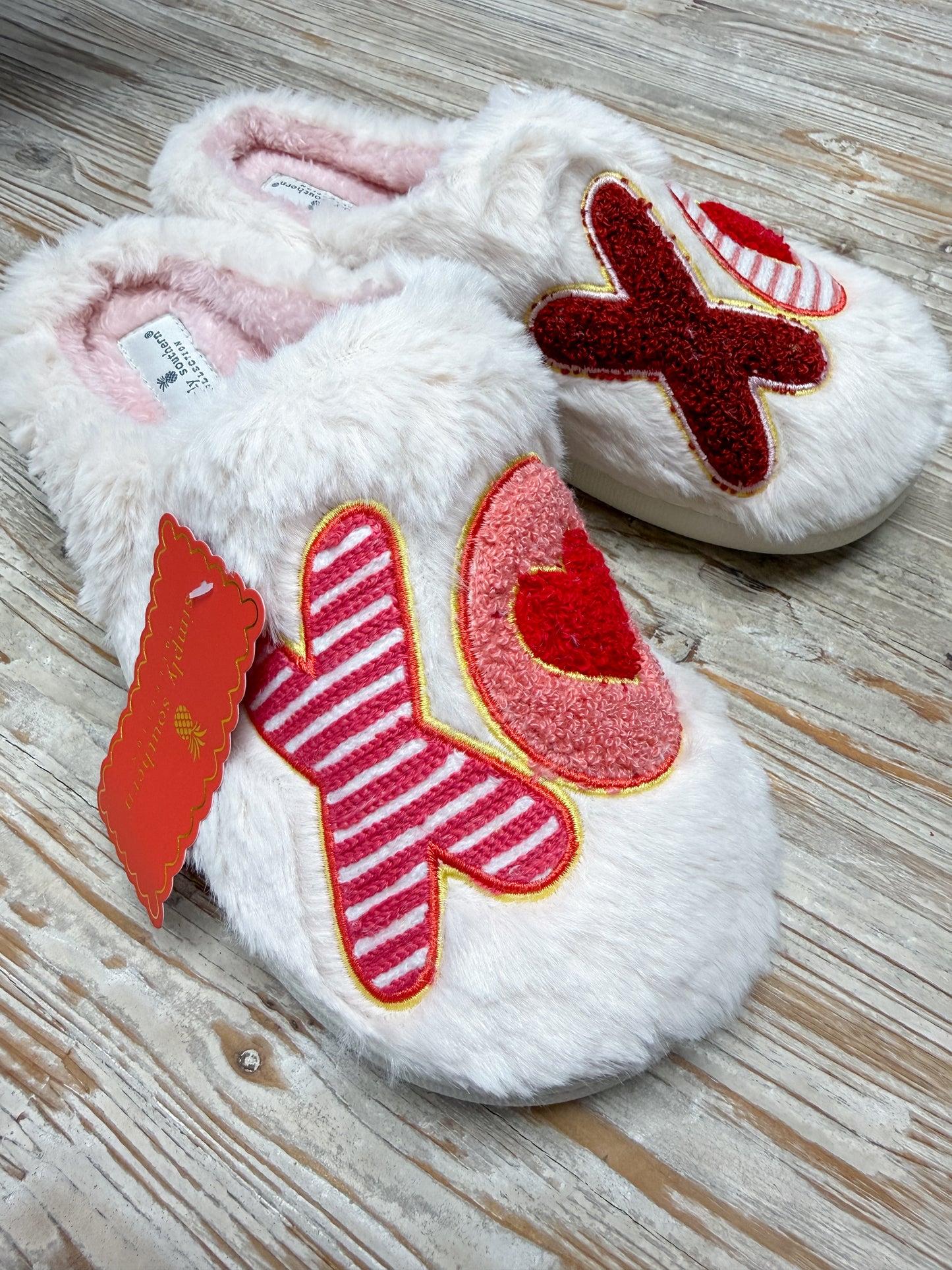 XOXO Fuzzy Slippers