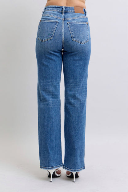 Judy Blue High Waist V- Front Vintage Wash Straight Fit